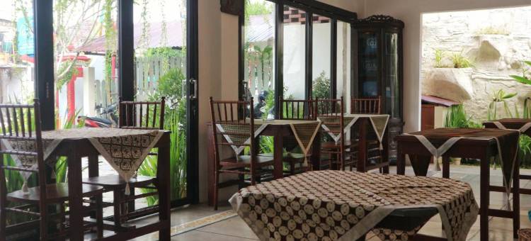 兴吉尔民宿沙利亚玛里奥波罗约加米特拉红多兹酒店(Hinggil Homestay Syariah Malioboro Yogya Mitra RedDoorz)图片