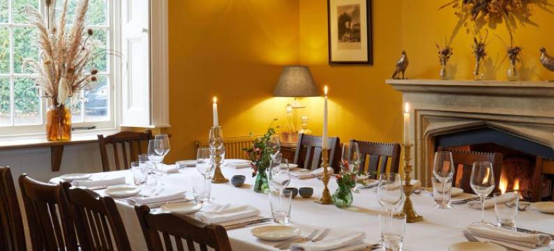 奎恩斯亚姆斯酒店(The Queens Arms)图片