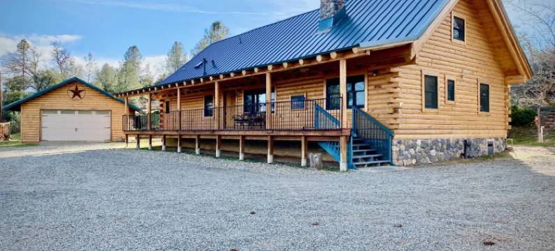 风景优美的木屋温泉 by Casa Oso(Scenic View Timber Lodge HotTub by Casa Oso)图片