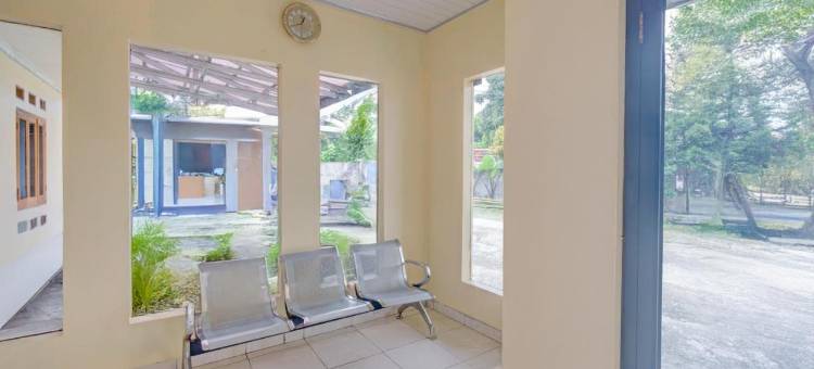 红多兹酒店-近西波哥彭卡克伯格2号(Hotel O Puncak Bogor Near Taman Safari Formerly Hotel Satya Luhur)图片