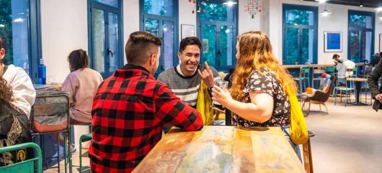 巴塞罗那格莱希亚大道安全居住酒店(Safestay Barcelona Passeig de Gràcia)图片