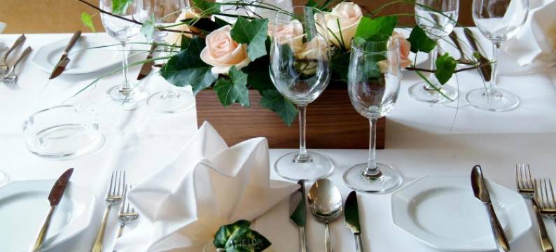 莫荣酒餐厅(Hotel Restaurant Mohren)图片