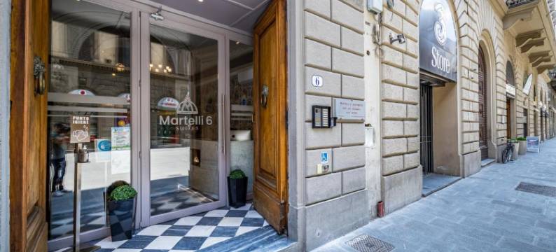 马尔特利6号套房公寓(Martelli 6 Suite & Apartments)图片