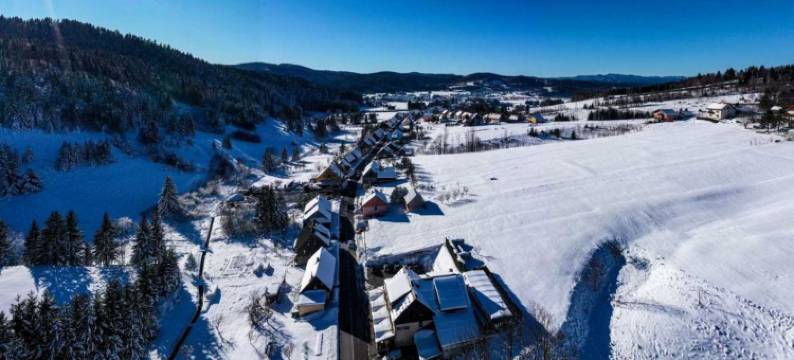 比耶拉鲁萨酒店(Pansion Bijela Ruža - a la Carte)图片