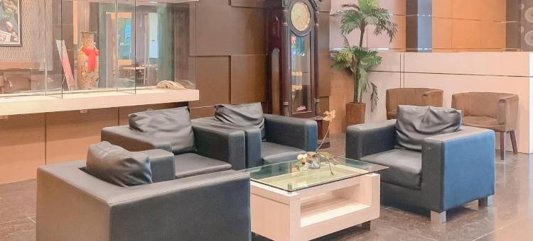 Urbanview Hotel Grand Permata in Banjarbaru by RedDoorz图片