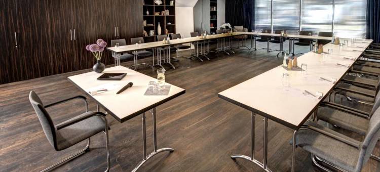 杜塞尔多夫米特酒店(Hotel Amano Düsseldorf)图片