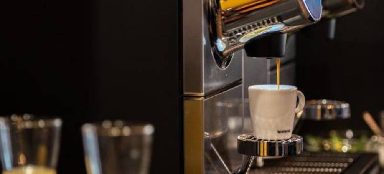 拉瓦勒基里亚德酒店(Kyriad Laval)图片