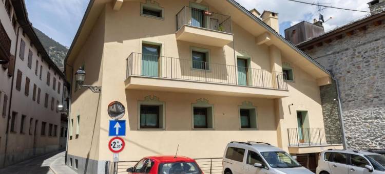 奎因森咖啡馆住宿加早餐旅馆(Café Quinson Relais de Charme)图片