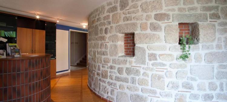 拉图酒店(Logis Hotel Restaurant la Tour)图片