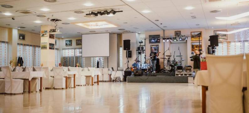 特雷布涅银河酒店(Hotel Galaksija Trebnje)图片