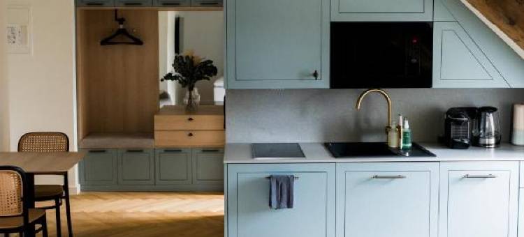 Bob W Munich Airport - Peterhof图片