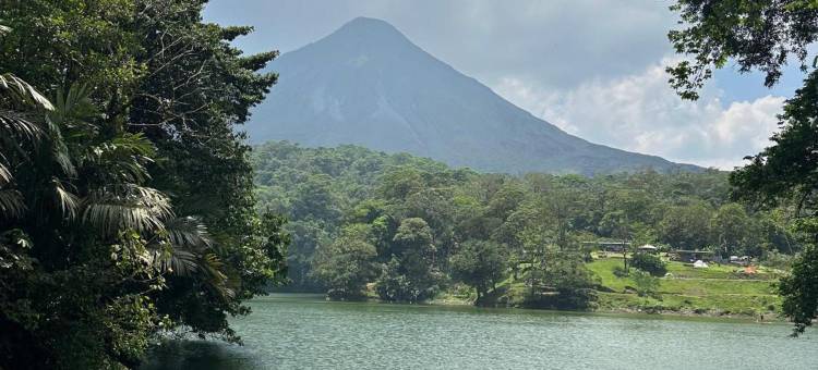 旅行者拉福图纳旅舍(Viajero la Fortuna Hostel)图片