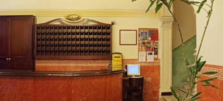 半岛酒店(Hotel Peninsular)图片