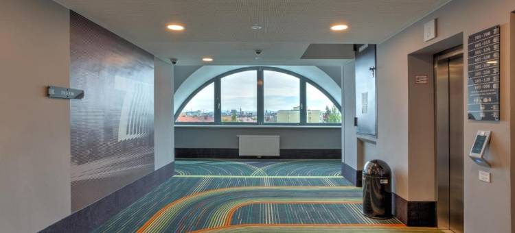 慕尼黑奥林匹克公园梅宁阁酒店(Meininger Hotel München Olympiapark)图片