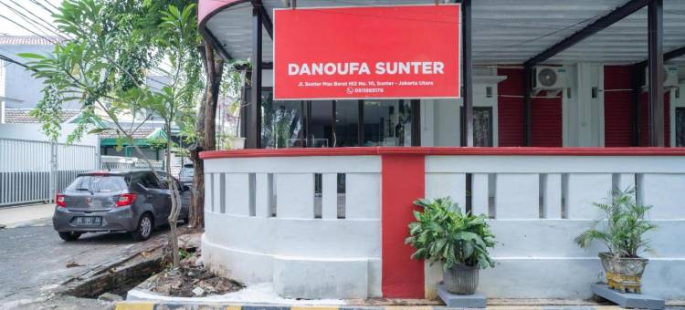 红多兹Plus酒店-近ITC森帕卡马斯2号(RedDoorz Plus Near ITC Cempaka Mas 2)图片