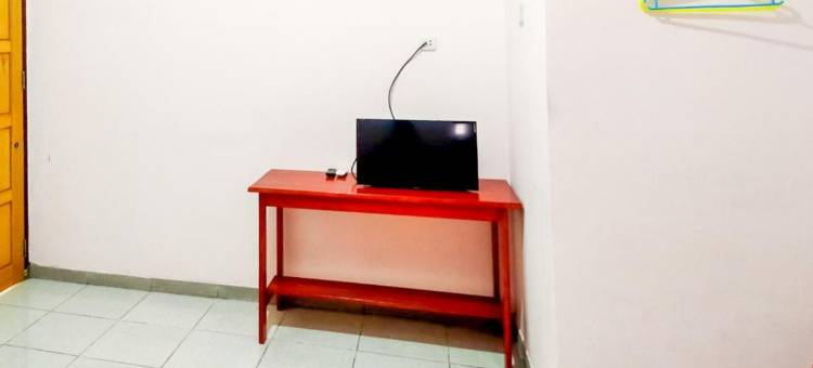 红多兹酒店-波索马卡里奥斯酒店(RedDoorz @ Makarios Hotel Poso)图片