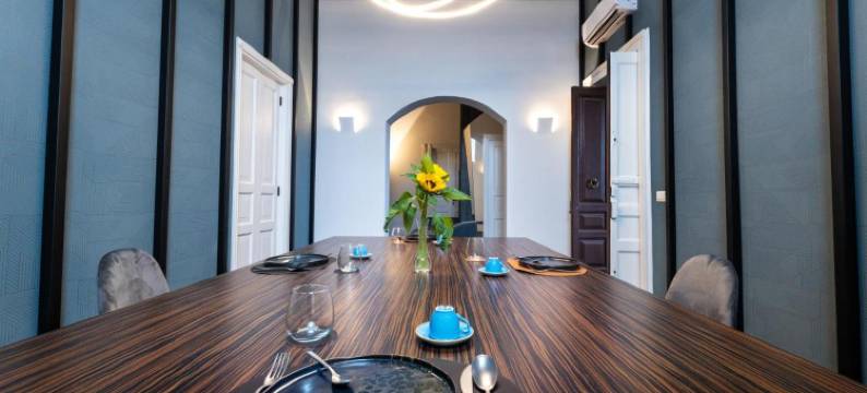 Riflessi 艾西雷亚尼宫殿套房(Riflessi Acireale Palace Suites)图片