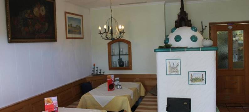 盖斯特豪斯兹尔维本玫瑰旅馆(Gästehaus Zur weißen Rose)图片