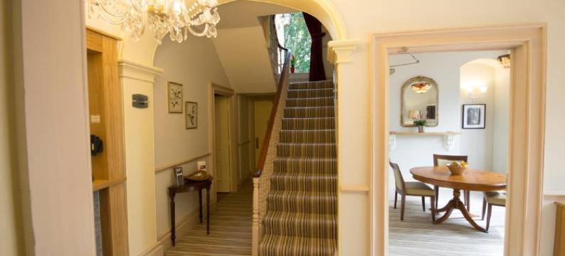 温莎青石旅馆(Wakefield Limes Lodge)图片