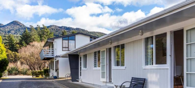 彩虹汽车旅馆(Rainbow Motel & Hot Pools)图片