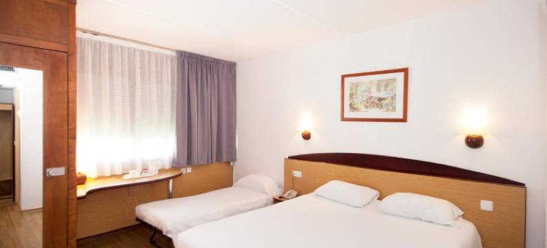 康铂巴塞罗那酒店-巴贝拉德瓦利斯(Travelodge Barcelona del Valles)图片