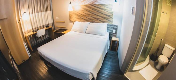 宜必思纳维根特斯伊塔雅伊酒店(Ibis Navegantes Itajai)图片