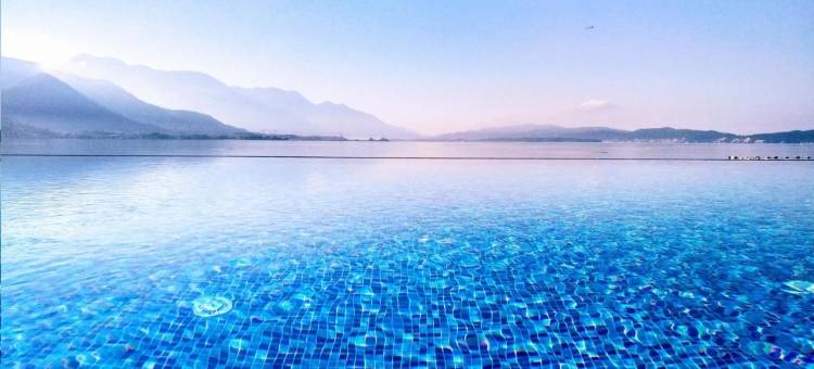 Carine德尔芬酒店(Carine Hotel Delfin)图片