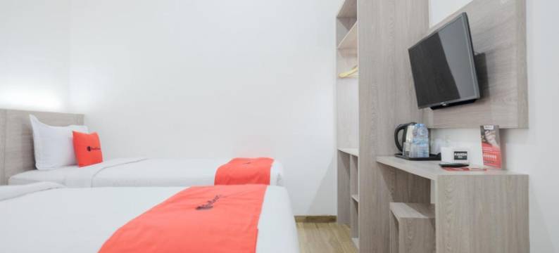 红多兹普拉斯酒店-棉兰朱安达街(RedDoorz Plus @ Jalan Juanda Medan)图片