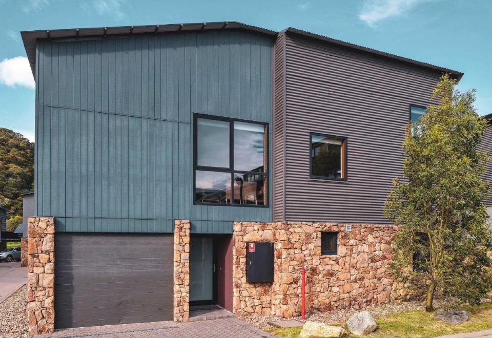 Snow Stream 5 Hotel Overview