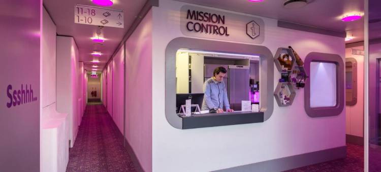 耶特莱尔伦敦盖特威克机场酒店(Yotelair London Gatwick Airport)图片