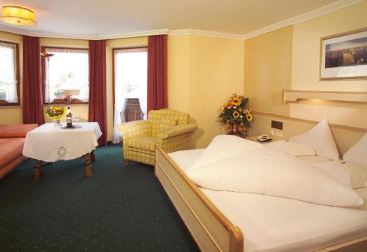 Mauracherhof Hotel Overview