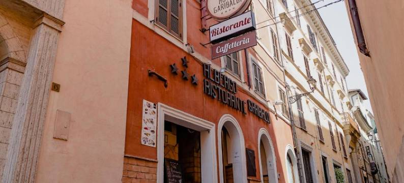 嘉莉博迪酒店(Hotel Ristorante Garibaldi)图片