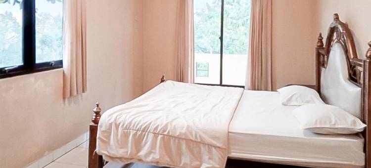 Villa d'Oasis 2 Puncak Mitra RedDoorz图片