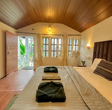 Beachfront BlissHotel Overview