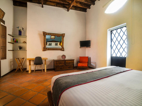 Collection O 河对岸酒店,普埃布拉