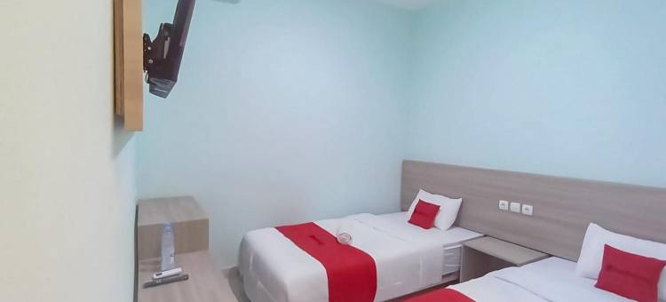 RedDoorz at Diamond Inn Stasiun Pekalongan图片