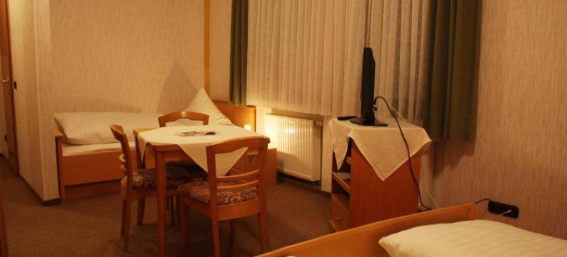 德雷皇冠酒店(Hotel Drei Kronen)图片