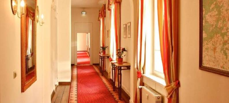 格拉夫·冯·曼​​斯费尔德酒店(Hotel Graf von Mansfeld)图片