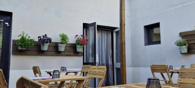 设计酒店 - 莱斯卡勒餐厅(Hotel Inn Design Rochefort)图片