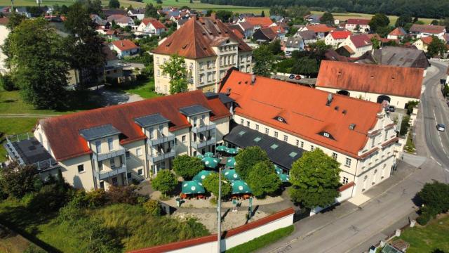 Autenrieder Brauereigasthof Over view