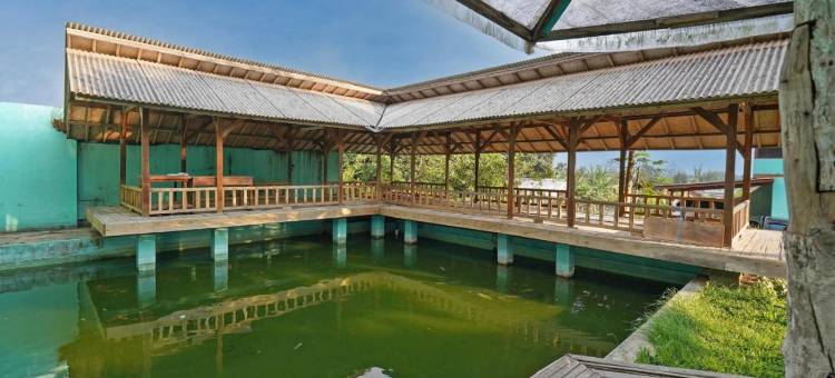OYO 93248 Astuti Lestari Syariah 别墅(OYO 93248 Villa Syariah Astuti Lestari)图片
