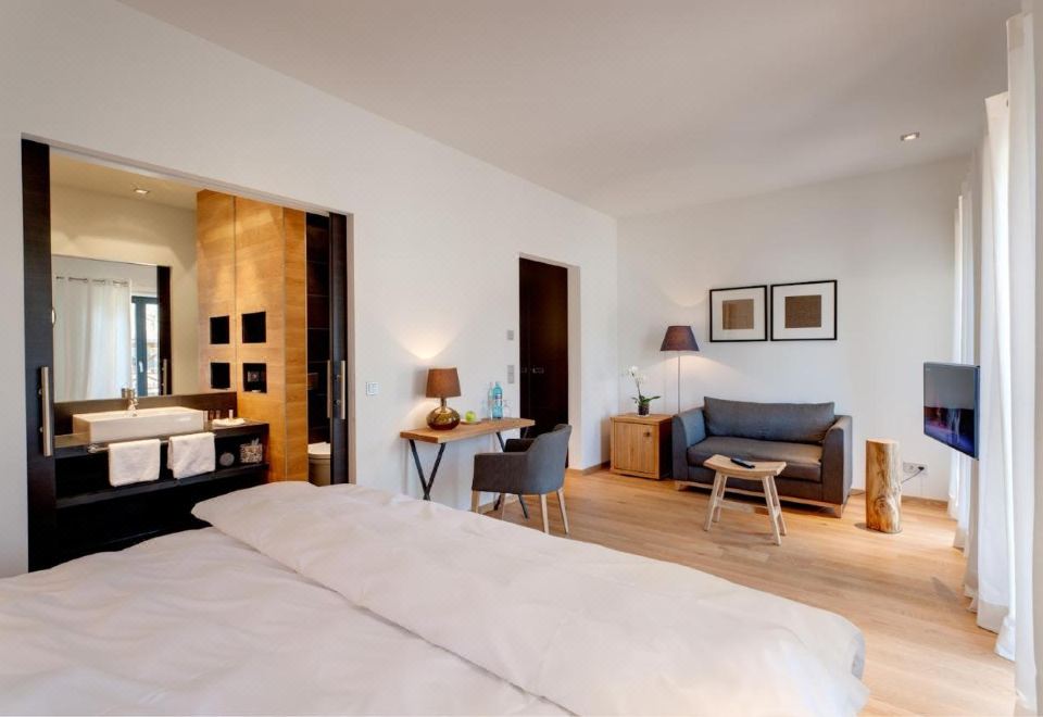 Hotel Strandhaus - Boutique Resort & Spa Hotel Overview