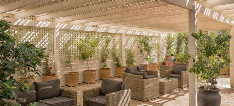 埃瑞尼酒店(Irini Hotel)图片