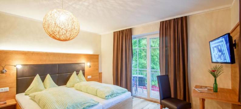 布赖滕贝格霍夫公寓酒店(Breitenberger Hof "inklusive Frühstück")图片