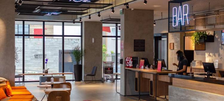 蓬塔格罗萨宜必思酒店(Ibis Ponta Grossa)图片