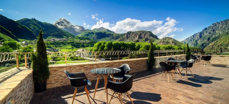 博塔卡卡西亚卡兹贝吉旅馆(Porta Caucasia Kazbegi)图片