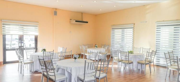 甲万那端麦客达温德姆酒店(Microtel by Wyndham Cabanatuan)图片