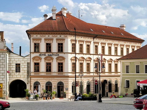 鹦鹉螺精品酒店