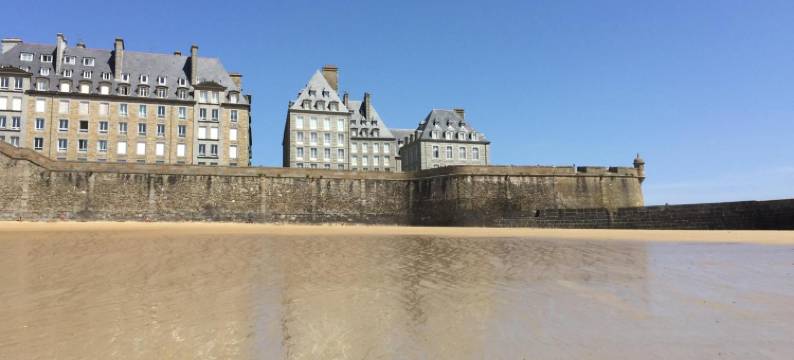 奥邦阿奎尔酒店(Au Bon Accueil)图片