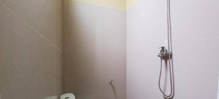 FARAH Homestay Syariah Mitra RedDoorz图片